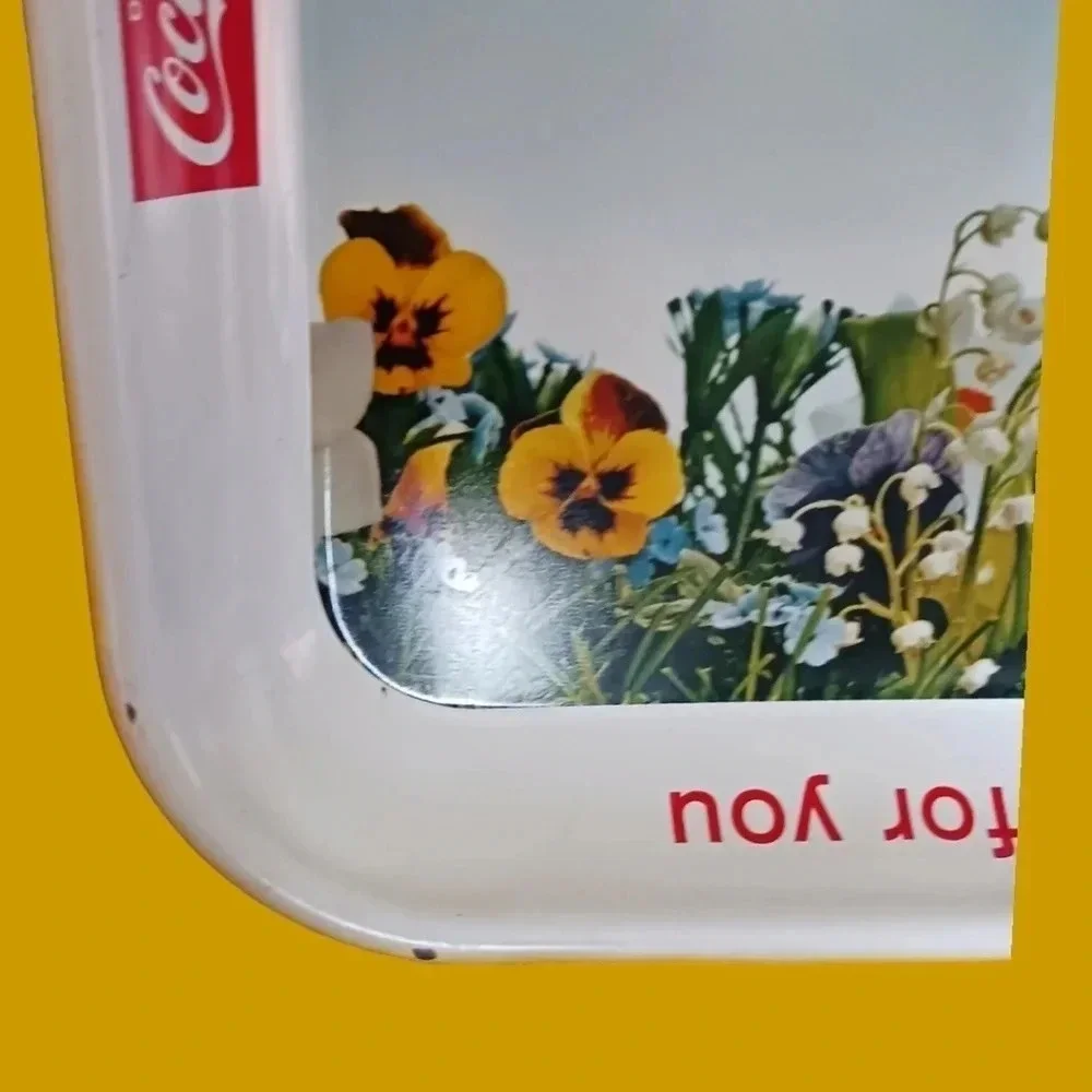 Coca cola advertising lot of 4 metal trays